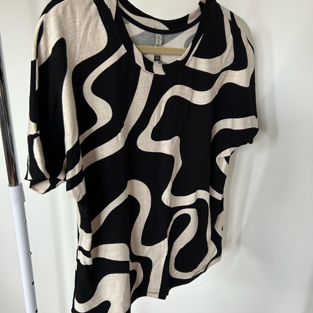 Abstract Black and Cream Women's Top